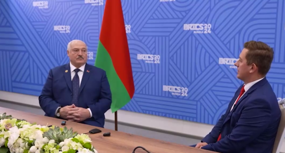 Лукашенко заявил, что поедет в Крым если надо будет - Лукашенко заявил, что поедет в Крым если надо будет -