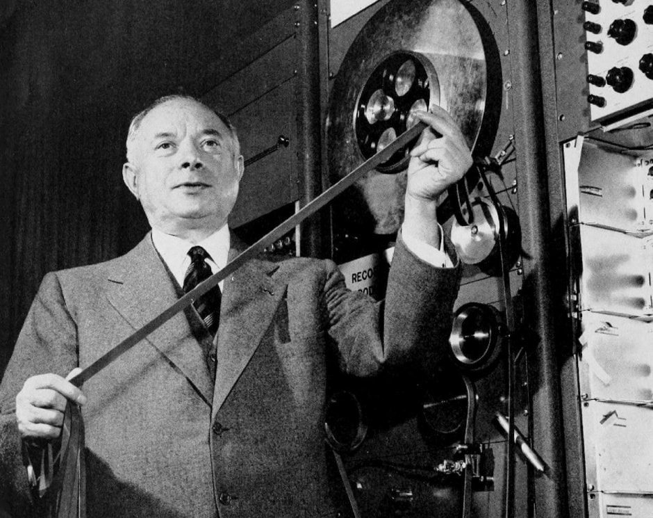 Давид Сарнов.jpg