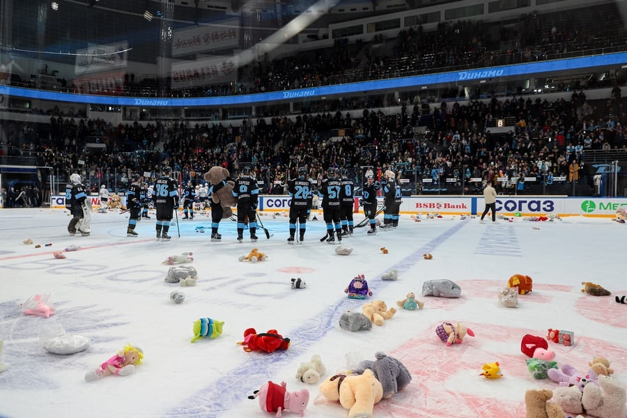 динамо3.jpg динамо3.jpg