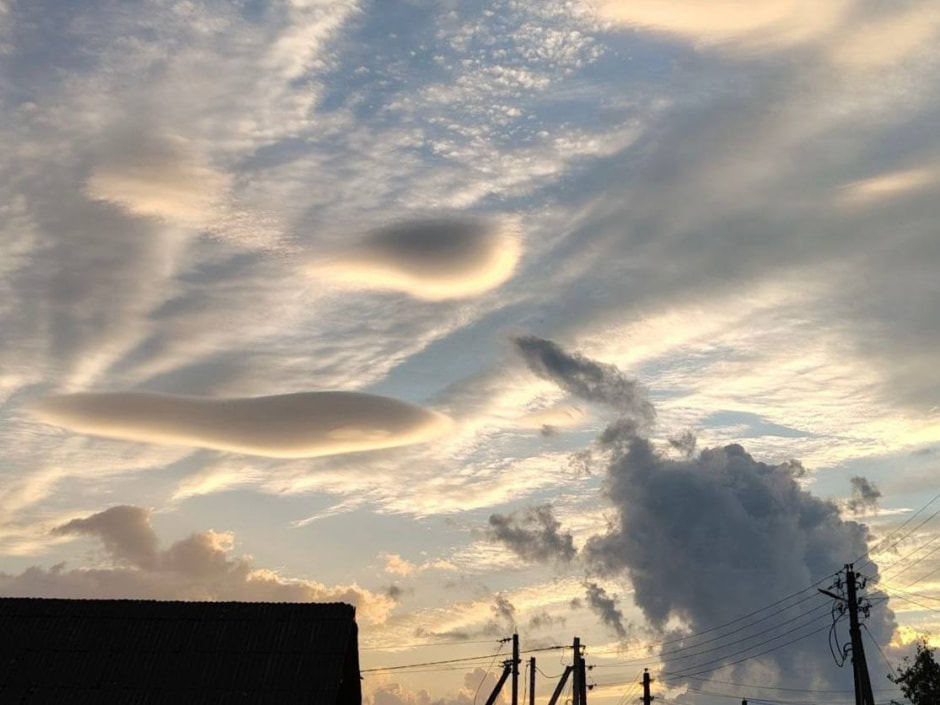 Необычные облака под Воложином