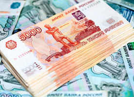 Российский рубль рухнул до минимума за 30 дней. Что с долларом после торгов в Беларуси?