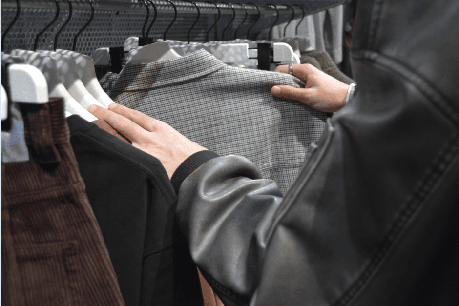 магазин одежды.png