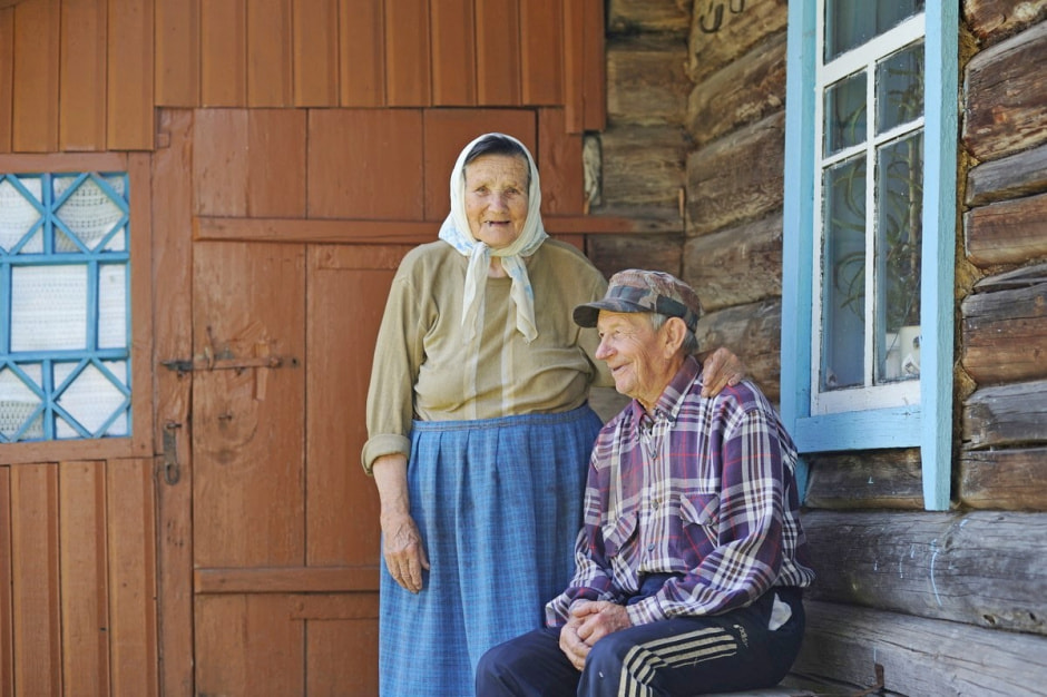 Долгожители из деревни Куты.jpg