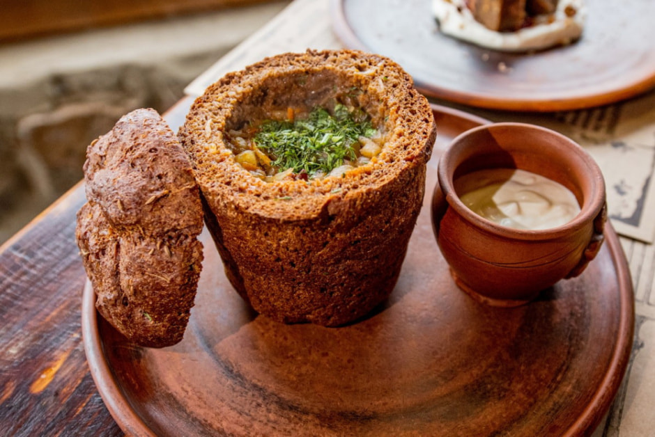 Белорусская национальная кухня в Суле 9.jpg