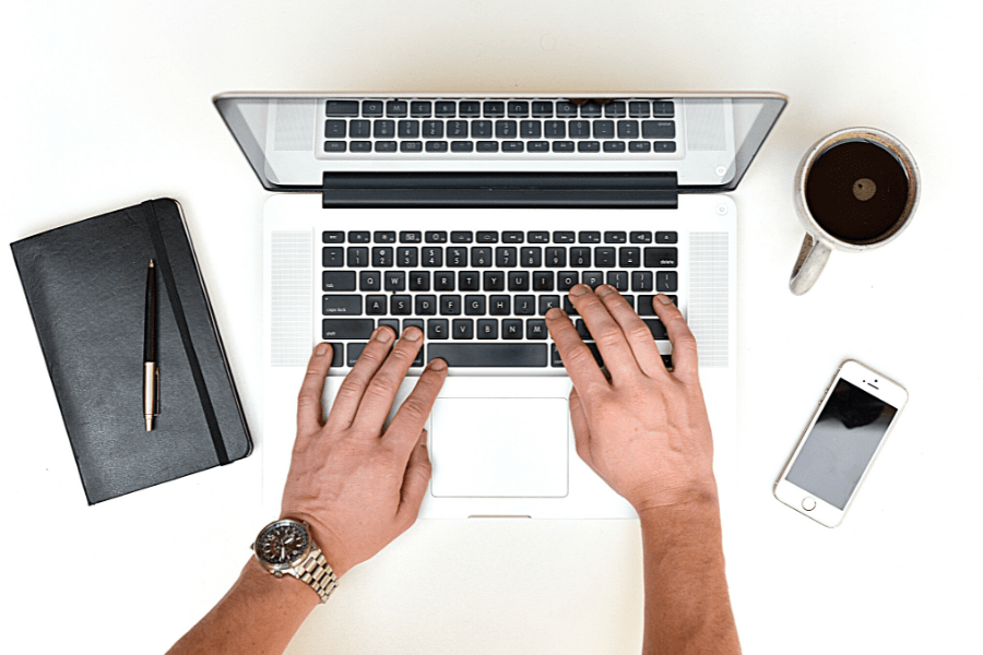 Работа за ноутом.png