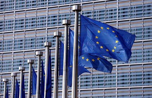 Из-за российской нефти: ЕС впервые может ввести санкции против портов третьих стран. Какие в списке?