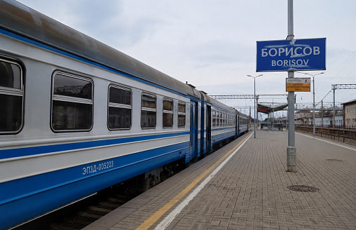 В поезде на Минск мужчина показал 13-летней девочке пенис