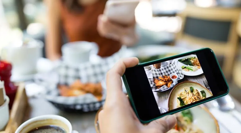 блогер еда.png