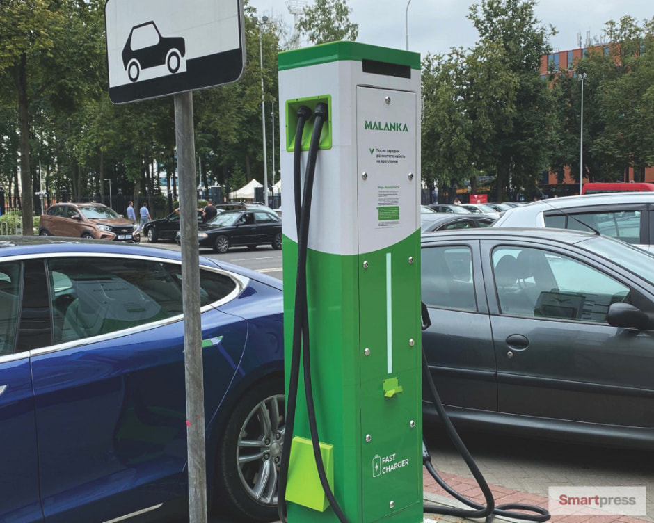 зарядная-станция-электромобили-беларуснефть_гориз.jpg