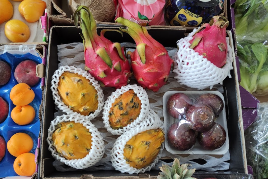 Экзотика на Комаровке 5_Питахайя.png