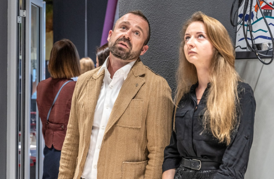 Художник Валерий Песин в галерее SmART 13.jpg