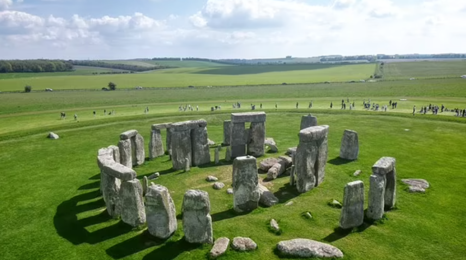 Алтарный камень Стоунхенджа был привезен из Шотландии, а не из Уэльса — а это 750 км (2).png
