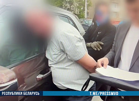 В Беларуси задержали десятки должностных лиц по делам о взятках на 750 тыс. рублей 
