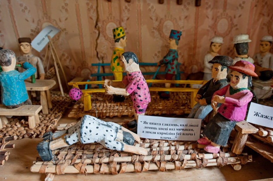 Музей Николая Тарасюка и его деревянный народ 10.jpg