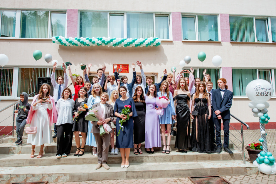 вручение аттестатов 30.jpg