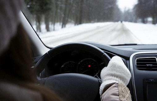 После поломки авто минчанка обратилась за помощью на СТО – там рекомендовали идти в милицию