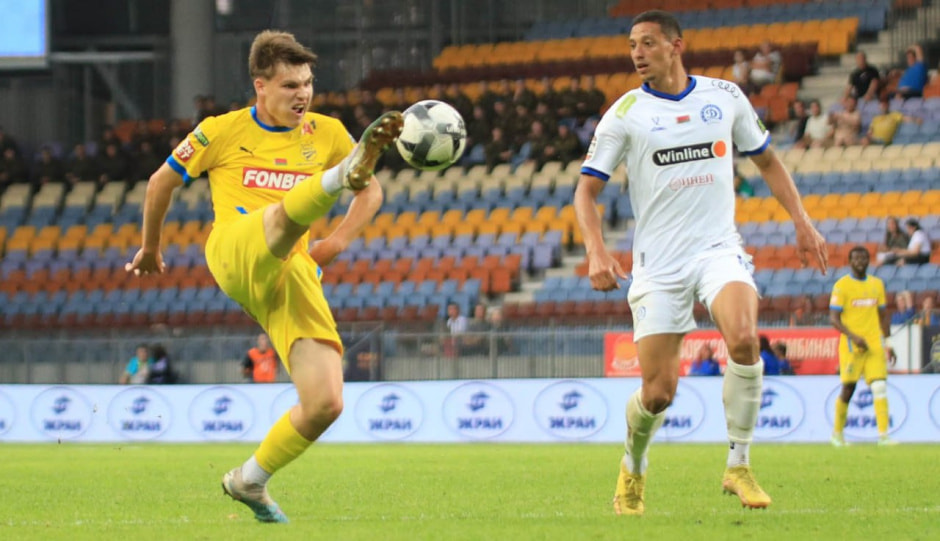 Минское “Динамо” оказалось сильнее БАТЭ в белорусском футбольном “класико”.jpg Минское “Динамо” оказалось сильнее БАТЭ в белорусском футбольном “класико”.jpg