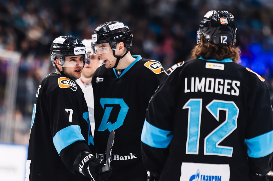 Сэм Энас и Виталий Пинчук_1.jpg Сэм Энас и Виталий Пинчук_1.jpg