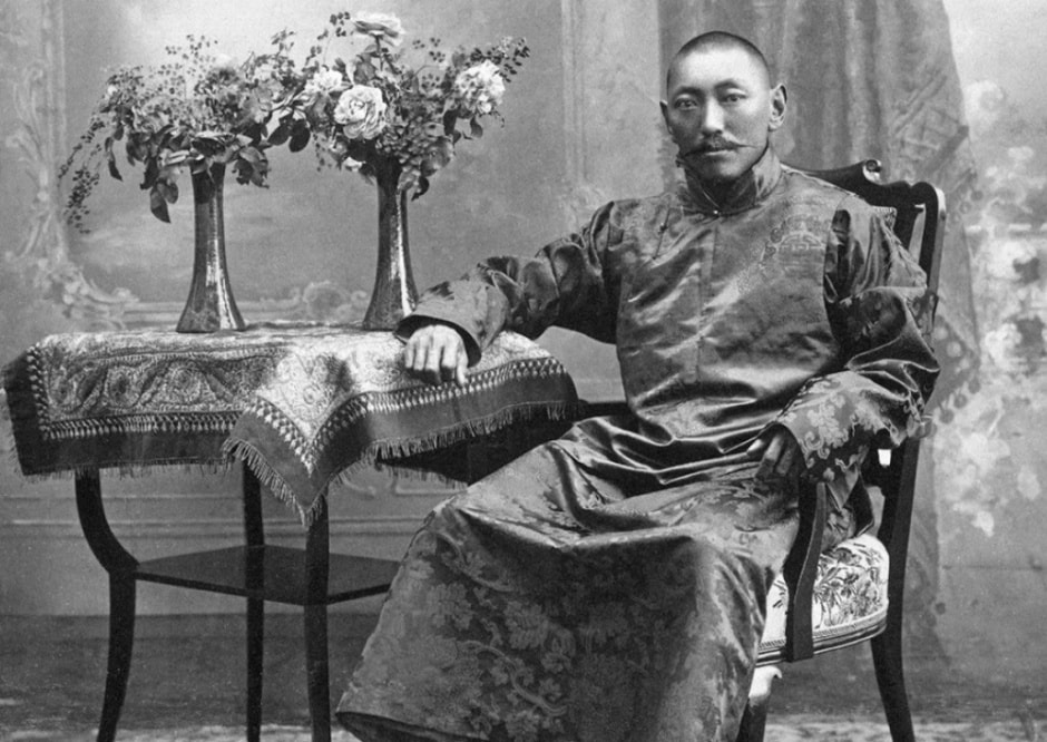 13-й Далай Лама.jpg