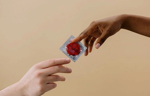 Война добралась и до презервативов: крупнейший производитель готовит повышение цен до 30%