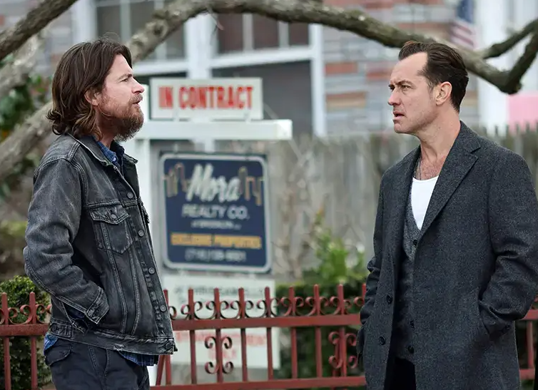 черный кролик.png