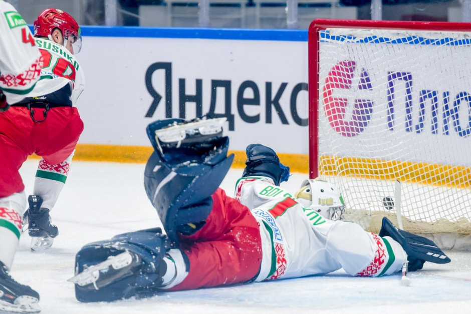 хоккей вратарь.jpg