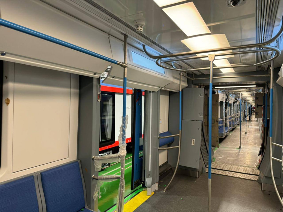 новый поезд метро1.jpg