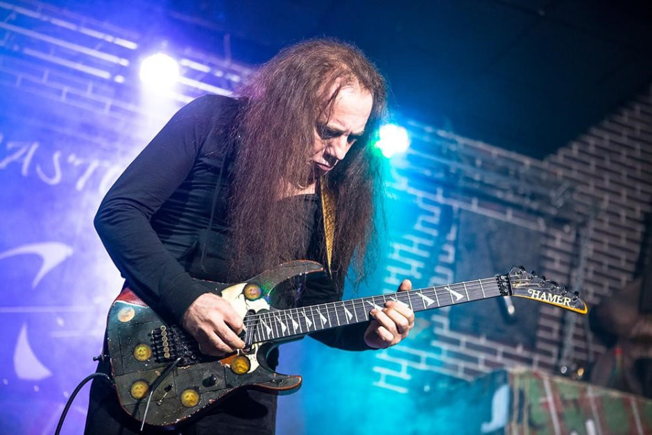 Гитарист May Lian 8.jpg