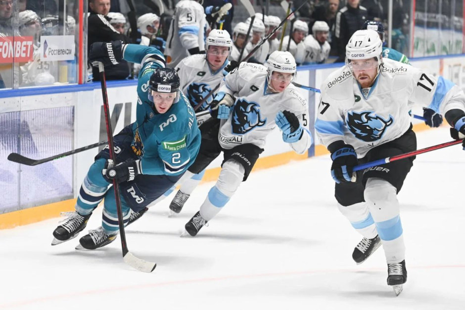 хоккей динамо4.jpg хоккей динамо4.jpg