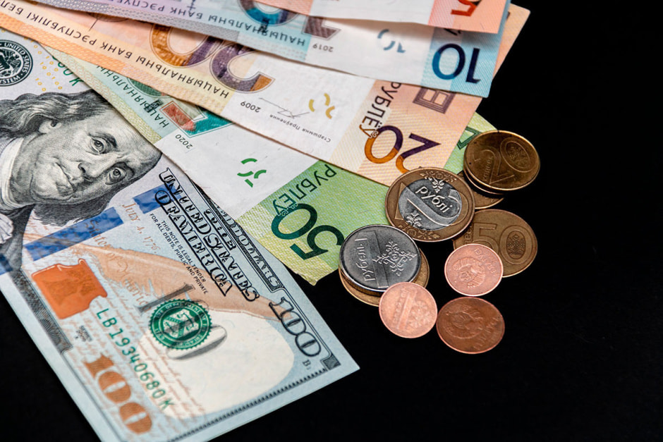 доллар и белорусские рубли