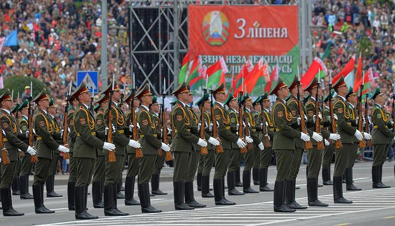 парад день независимости.png