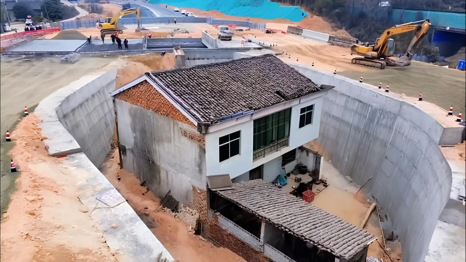 дом на трассе1.jpg