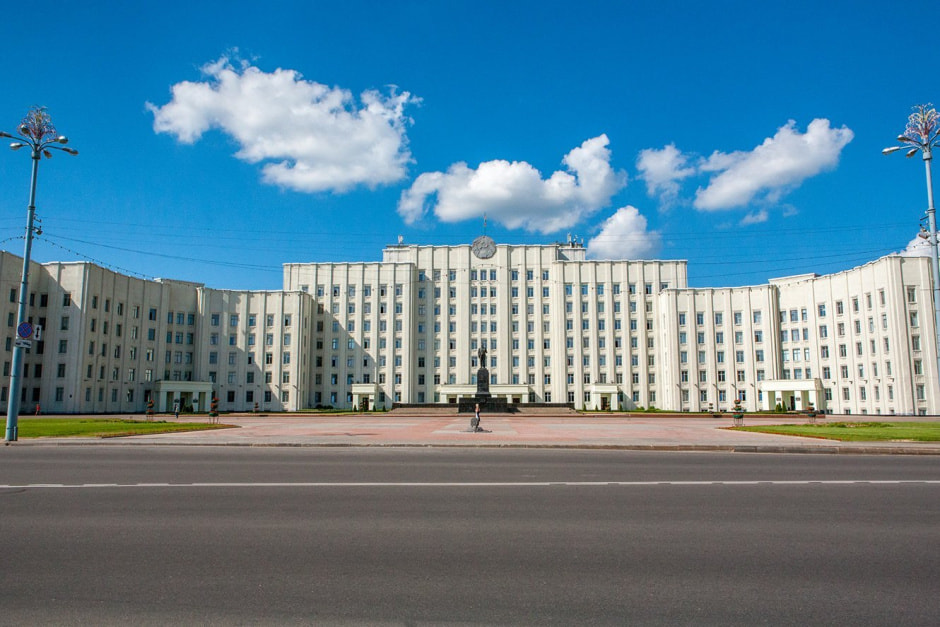 12-Дом советов в Могилеве.jpg