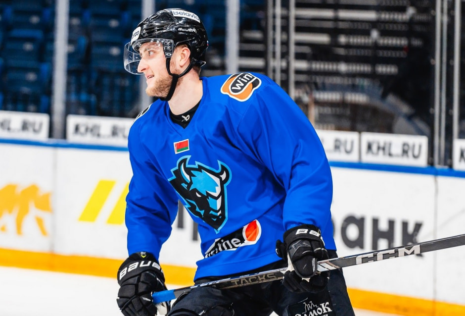 2-Александр Волков один из ключевых игроков Динамо в сезоне-2024-25.jpg 2-Александр Волков один из ключевых игроков Динамо в сезоне-2024-25.jpg