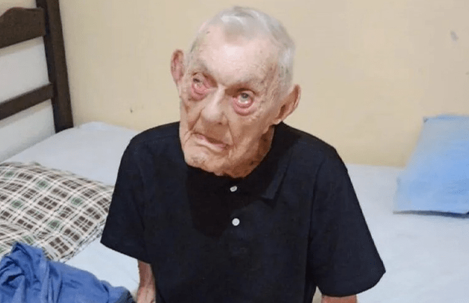 старейший мужчина.png