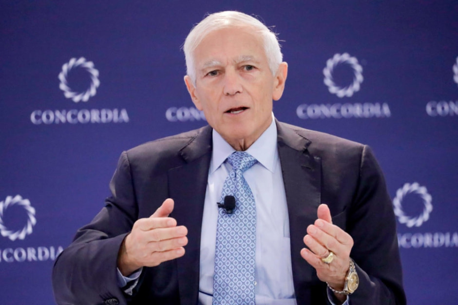 Наши люди в Госдепе и Белом доме 14_Уэсли Кларк.jpg