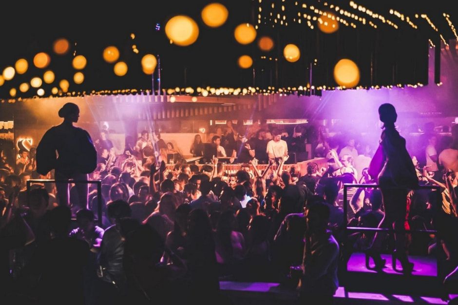 Дани Алвес и суд 6.jpg