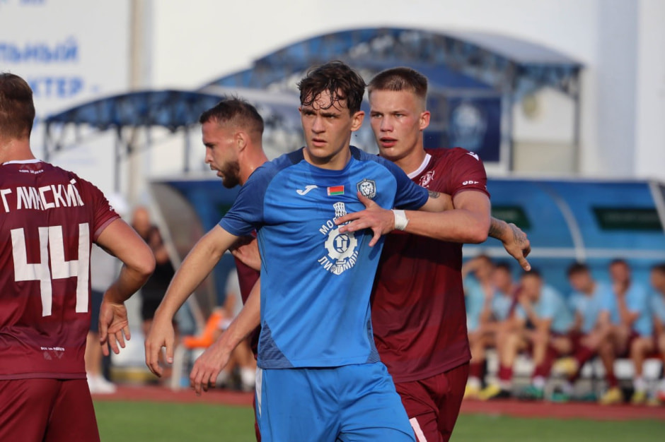 Витебск обыграл Днепр и поднялся на 6-е место в чемпионате Беларуси.jpg