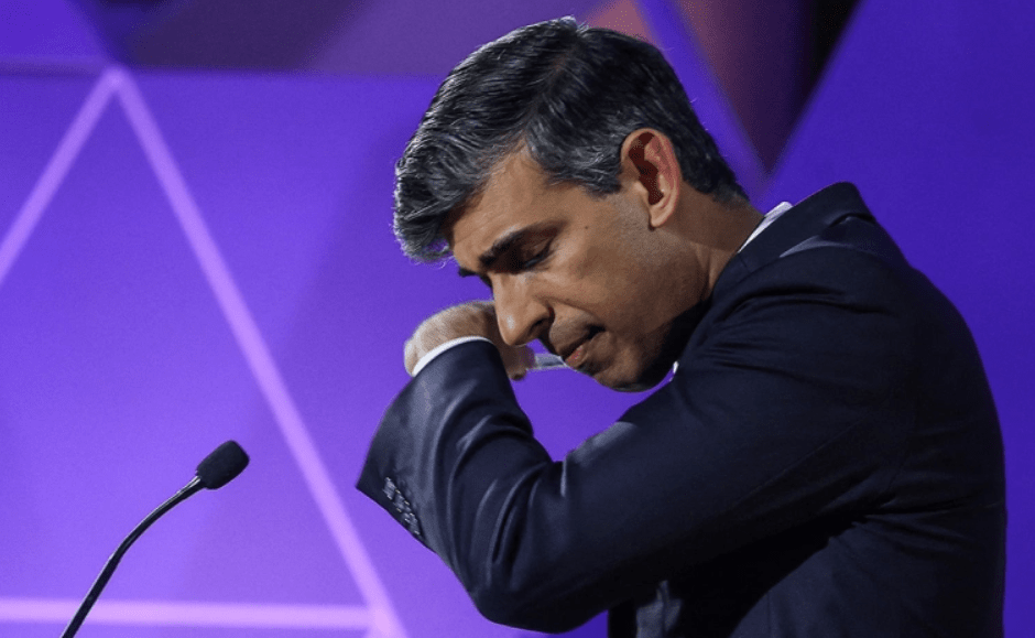 Риши Сунак ушел с поста премьер-министра Великобритании и извинился за проигрыш.png