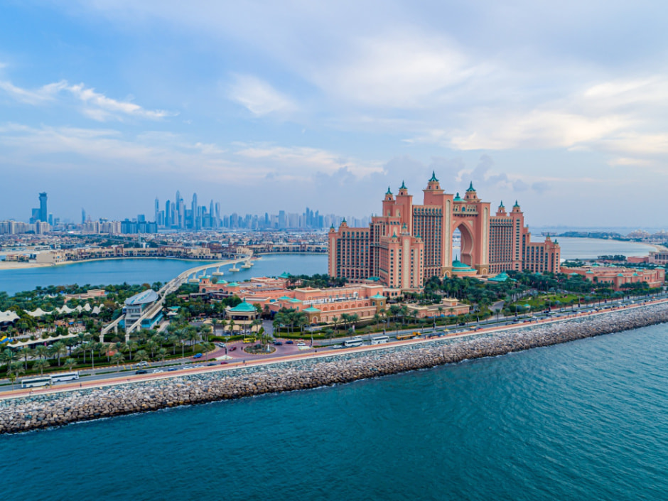 Atlantis - The Palm.jpg