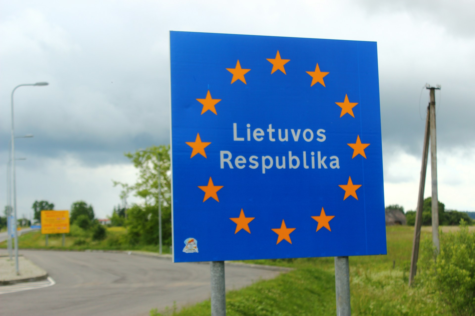 Сейм Литвы продлил на год санкции в отношении граждан Беларуси.jpg